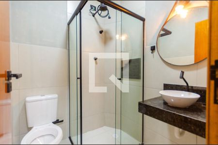 Banheiro de kitnet/studio para alugar com 1 quarto, 24m² em Vila Primavera, São Paulo