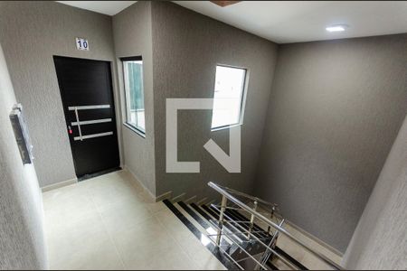 Studio para alugar com 24m², 1 quarto e sem vagaEscada
