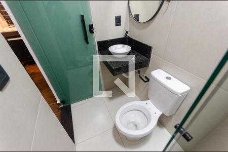 Banheiro de kitnet/studio para alugar com 1 quarto, 26m² em Vila Primavera, São Paulo