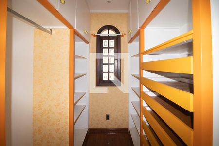 Casa para alugar com 650m², 6 quartos e 4 vagas Casa para alugar com 650m², 6 quartos e 4 vagasSuíte 3