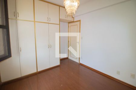 Casa para alugar com 650m², 6 quartos e 4 vagas Casa para alugar com 650m², 6 quartos e 4 vagasSuíte 2