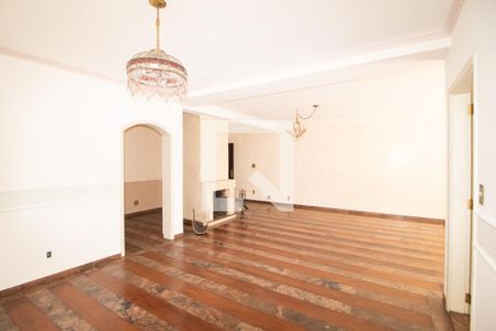 Sala de casa para alugar com 6 quartos, 650m² em Jardim Leonor Mendes de Barros, São Paulo