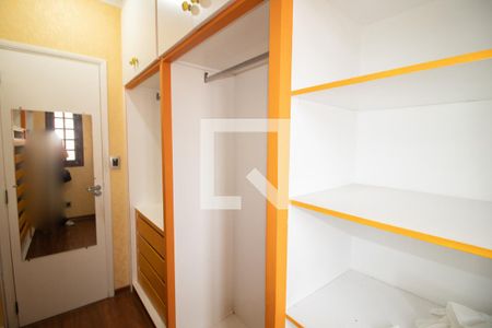 Casa para alugar com 650m², 6 quartos e 4 vagas Casa para alugar com 650m², 6 quartos e 4 vagasSuíte 3