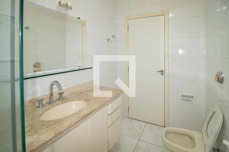 Casa para alugar com 650m², 6 quartos e 4 vagas Casa para alugar com 650m², 6 quartos e 4 vagasSuíte 3