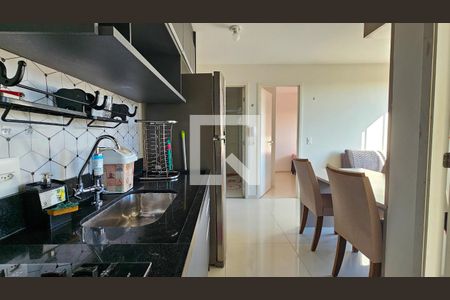 Cozinha de apartamento para alugar com 2 quartos, 38m² em Jurubatuba, São Paulo