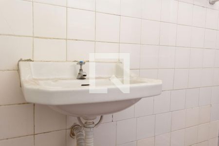 Casa de condomínio para alugar com 86m², 2 quartos e 1 vagaBanheiro 1