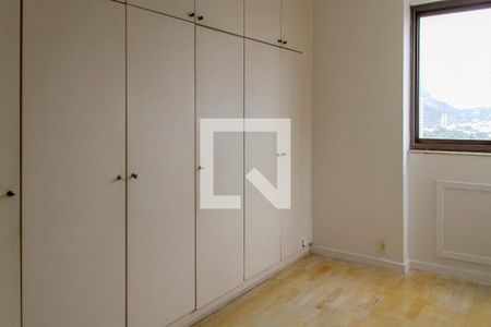 Quarto 2 suíte de apartamento para alugar com 2 quartos, 95m² em Barra da Tijuca, Rio de Janeiro