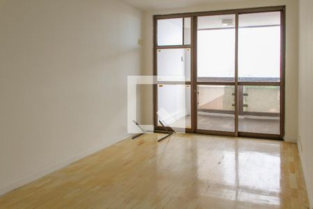 Sala de apartamento para alugar com 2 quartos, 95m² em Barra da Tijuca, Rio de Janeiro