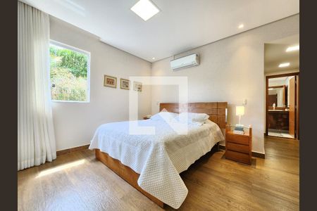 Quarto Suíte Máster de casa de condomínio à venda com 4 quartos, 290m² em Várzea, Lagoa Santa