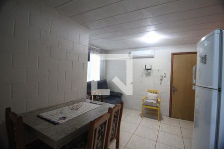 Sala de apartamento à venda com 2 quartos, 39m² em Mato Grande, Canoas