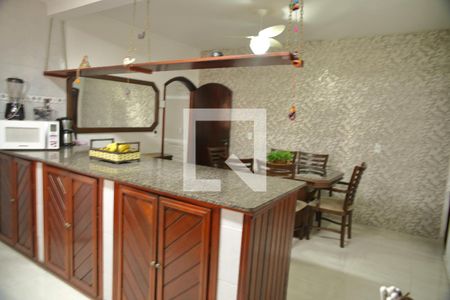 Casa à venda com 260m², 3 quartos e 2 vagasCopa/Cozinha