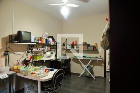 Casa à venda com 260m², 3 quartos e 2 vagasQuarto 1