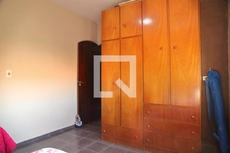 Casa à venda com 260m², 3 quartos e 2 vagasQuarto 2