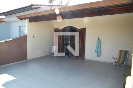 Casa à venda com 260m², 3 quartos e 2 vagasVaranda da Suíte