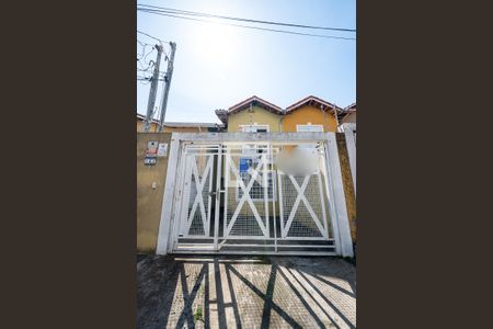 Casa à venda com 91m², 3 quartos e 2 vagasFachada