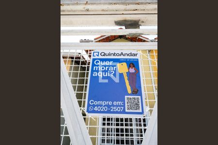 Casa à venda com 91m², 3 quartos e 2 vagasFachada