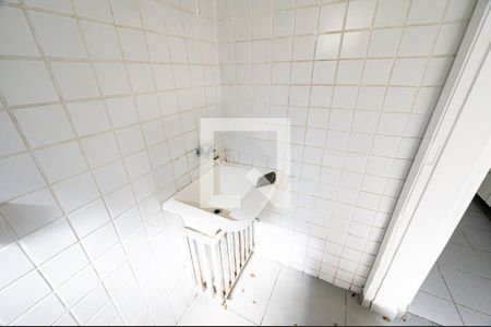 Casa à venda com 91m², 3 quartos e 2 vagasLavanderia