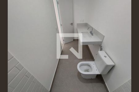 Casa à venda com 515m², 4 quartos e 4 vagasBanheiro do Quarto 1