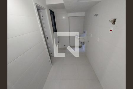 Casa à venda com 515m², 4 quartos e 4 vagasÁrea de Serviço/Lavanderia