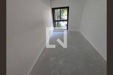 Casa à venda com 515m², 4 quartos e 4 vagasQuarto 2