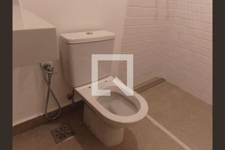 Casa de condomínio à venda com 523m², 4 quartos e 4 vagasBanheiro da Suíte 4