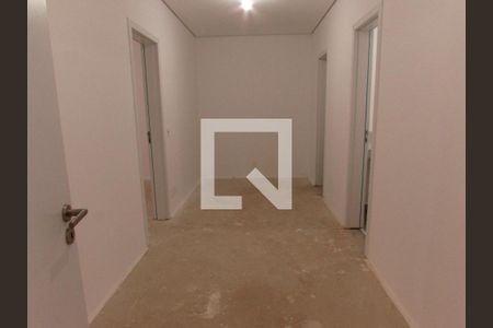 Casa de condomínio à venda com 523m², 4 quartos e 4 vagasCloset da suíte 3