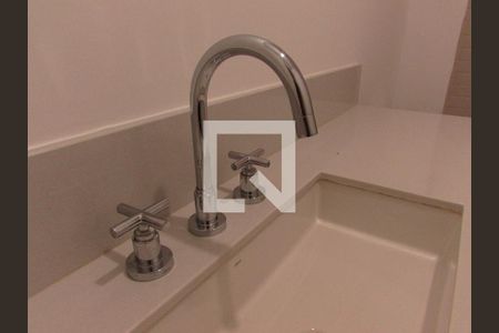 Casa de condomínio à venda com 523m², 4 quartos e 4 vagasBanheiro da Suíte 3