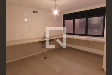 Casa de condomínio à venda com 523m², 4 quartos e 4 vagasCozinha