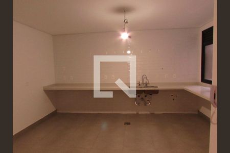 Casa de condomínio à venda com 523m², 4 quartos e 4 vagasCozinha