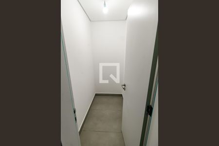 Casa de condomínio à venda com 548m², 4 quartos e 4 vagas Casa de condomínio à venda com 548m², 4 quartos e 4 vagasDespensa