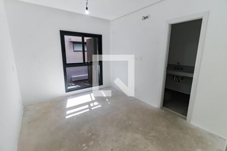 Casa de condomínio à venda com 548m², 4 quartos e 4 vagas Casa de condomínio à venda com 548m², 4 quartos e 4 vagasSuíte 3