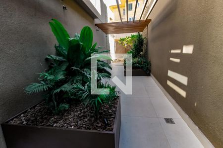 Casa de condomínio à venda com 548m², 4 quartos e 4 vagas Casa de condomínio à venda com 548m², 4 quartos e 4 vagasÁrea comum