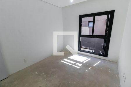 Casa de condomínio à venda com 548m², 4 quartos e 4 vagas Casa de condomínio à venda com 548m², 4 quartos e 4 vagasSuíte 3