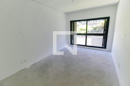 Casa de condomínio à venda com 548m², 4 quartos e 4 vagas Casa de condomínio à venda com 548m², 4 quartos e 4 vagasSuíte 4