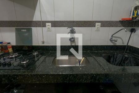 Cozinha - Torneira de apartamento à venda com 2 quartos, 34m² em Betim Industrial, Betim