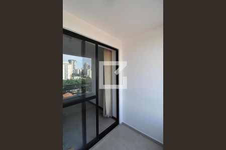 Varanda de apartamento à venda com 2 quartos, 67m² em Itaim Bibi, São Paulo