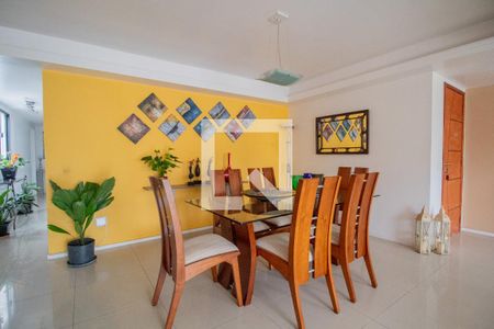 Sala  de apartamento à venda com 4 quartos, 195m² em Recreio dos Bandeirantes, Rio de Janeiro
