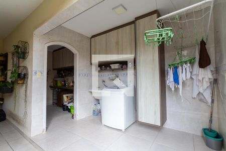 Casa à venda com 300m², 3 quartos e 8 vagasÁrea de Serviço