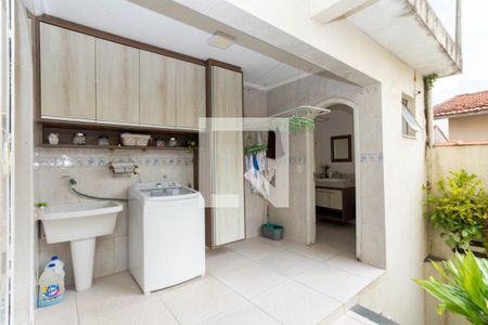 Casa à venda com 300m², 3 quartos e 8 vagasÁrea de Serviço