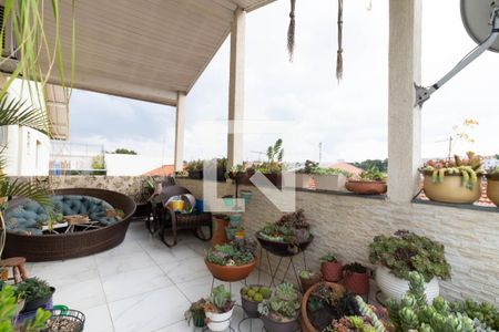 Casa à venda com 300m², 3 quartos e 8 vagasVaranda da suíte