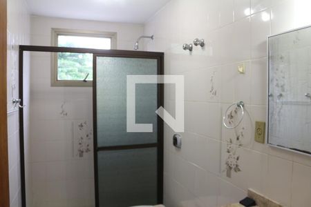 Apartamento para alugar com 199m², 4 quartos e 2 vagasBanheiro Suíte 