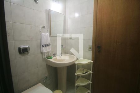 Apartamento para alugar com 199m², 4 quartos e 2 vagasBanheiro Social