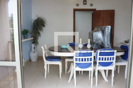 Sala de apartamento para alugar com 4 quartos, 199m² em Jardim Tres Marias, Guarujá