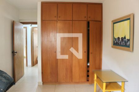 Apartamento para alugar com 199m², 4 quartos e 2 vagasQuarto 1