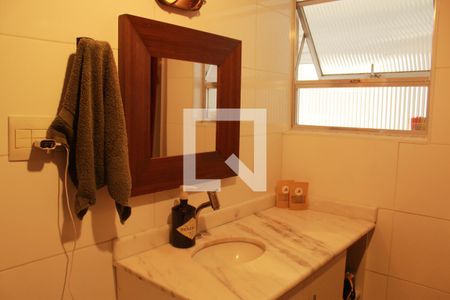 Banheiro de apartamento à venda com 2 quartos, 90m² em Perdizes, São Paulo