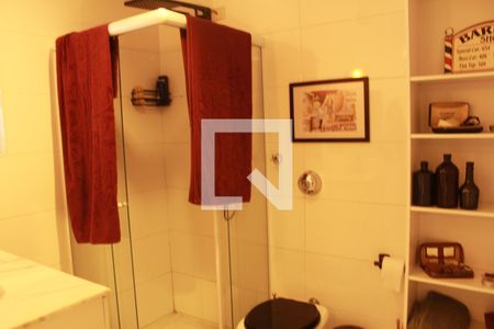 Banheiro de apartamento à venda com 2 quartos, 90m² em Perdizes, São Paulo