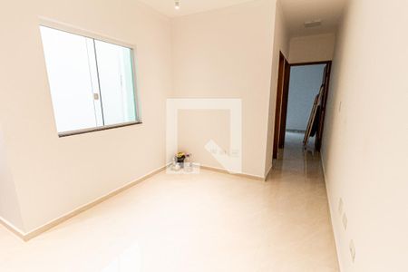 Sala  de apartamento para alugar com 2 quartos, 84m² em Campestre, Santo André