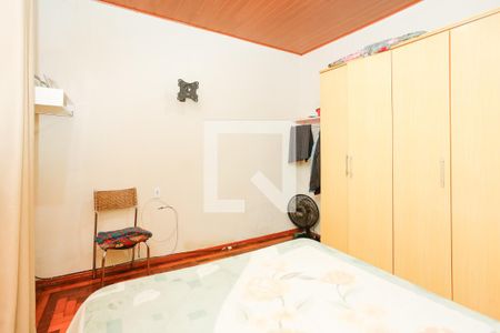 Casa à venda com 103m², 2 quartos e 8 vagas Casa à venda com 103m², 2 quartos e 8 vagasQuarto 2