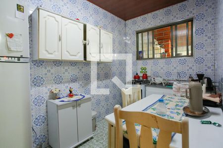 Casa à venda com 103m², 2 quartos e 8 vagas Casa à venda com 103m², 2 quartos e 8 vagasCozinha