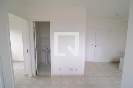 Sala / Cozinha de apartamento para alugar com 2 quartos, 32m² em Parque Vitória, São Paulo